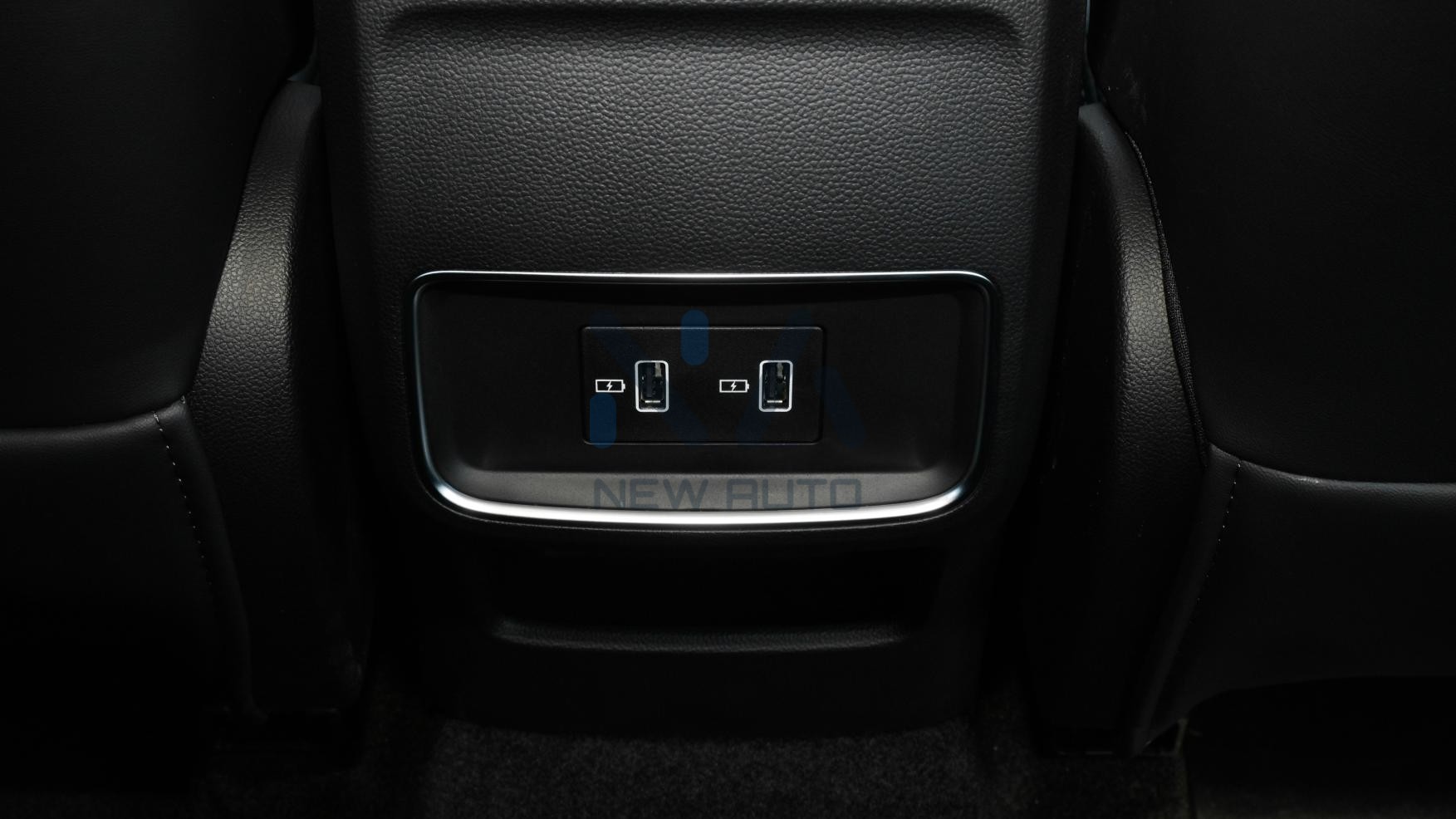 MG MG5 Luxury 2024 (N-MG5-1.5-24-LUX)