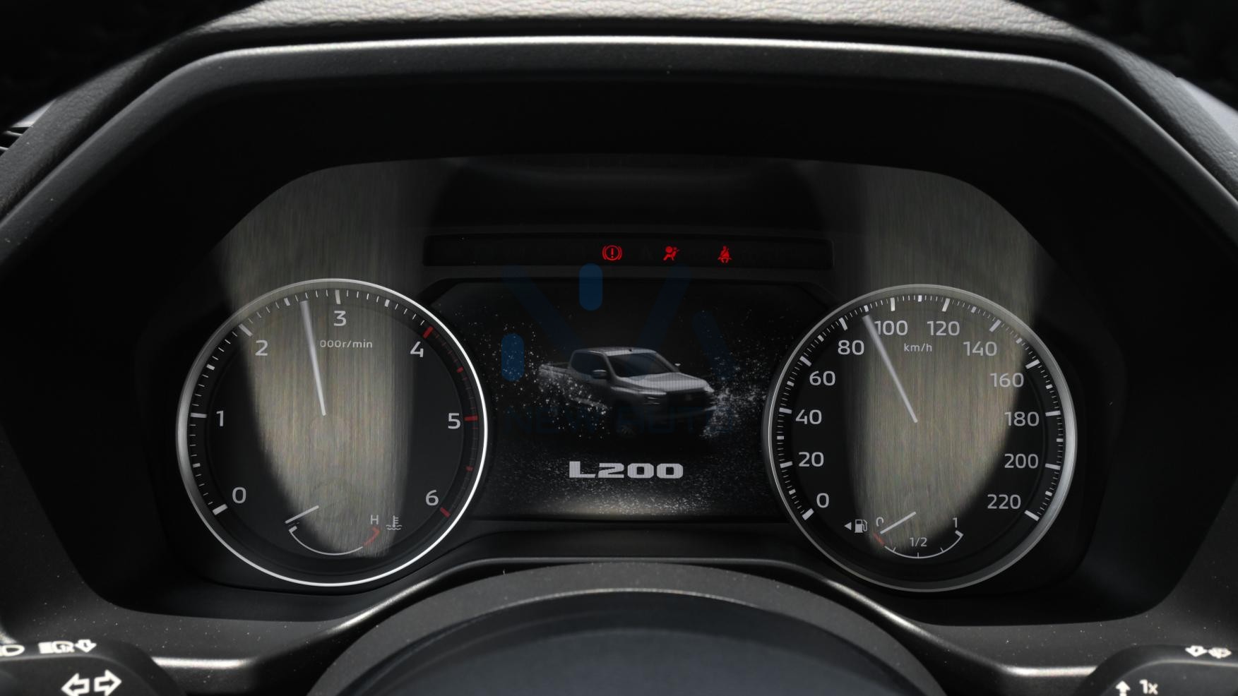 Mitsubishi L200 GLS 2024 (L200-GLS-AT)