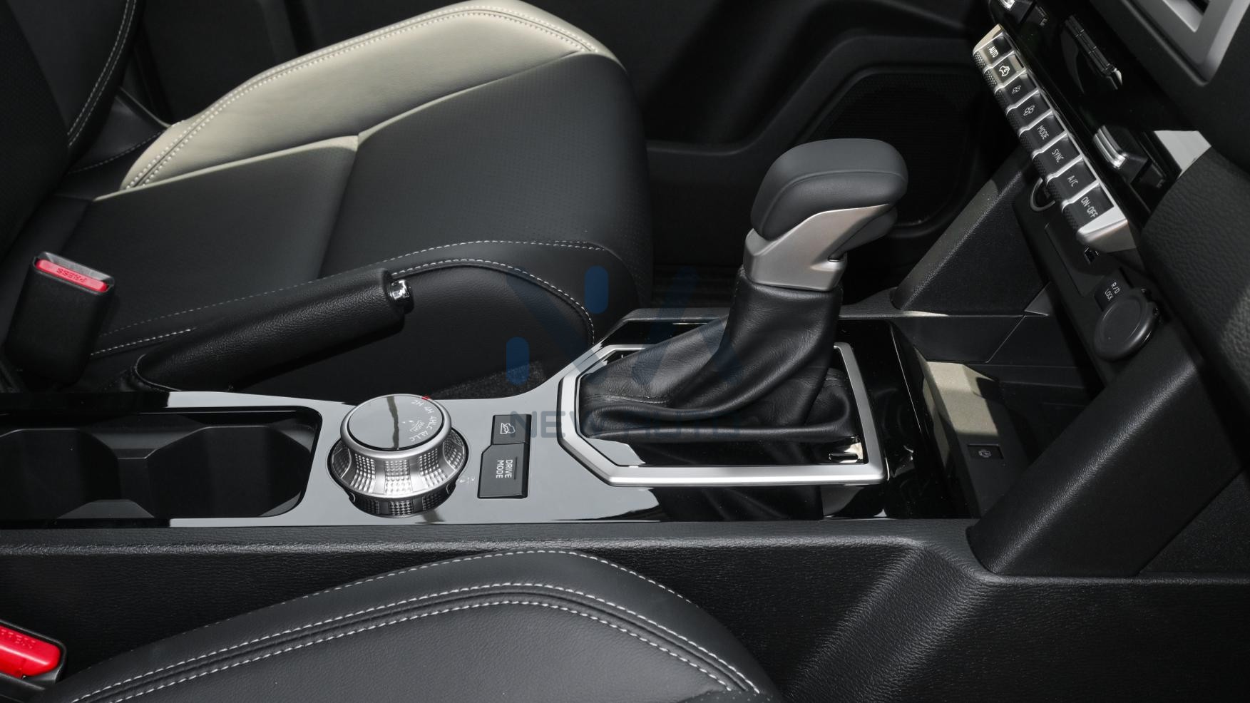 Mitsubishi L200 GLS 2024 (L200-GLS-AT)
