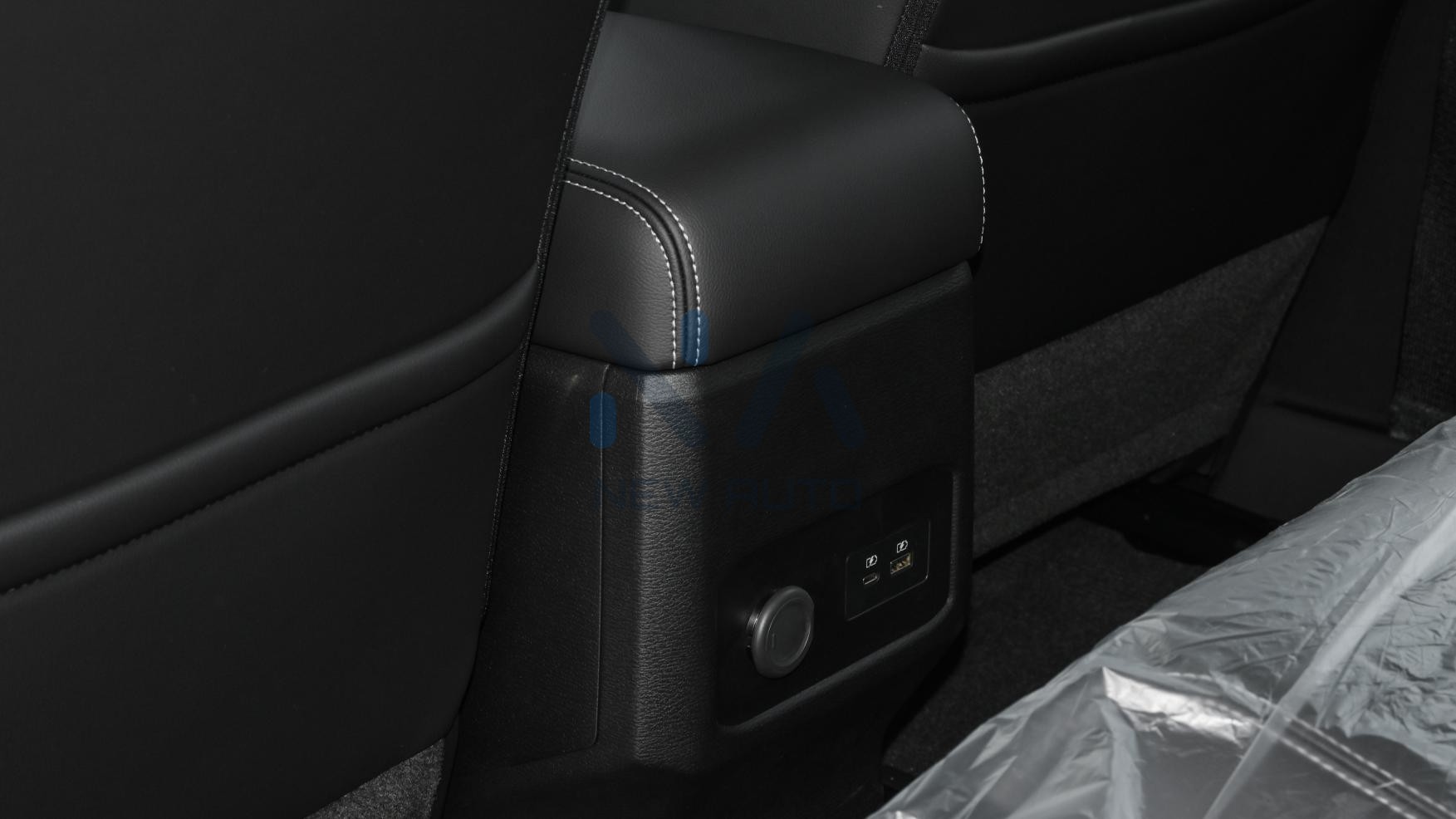 Mitsubishi L200 GLS 2024 (L200-GLS-AT)