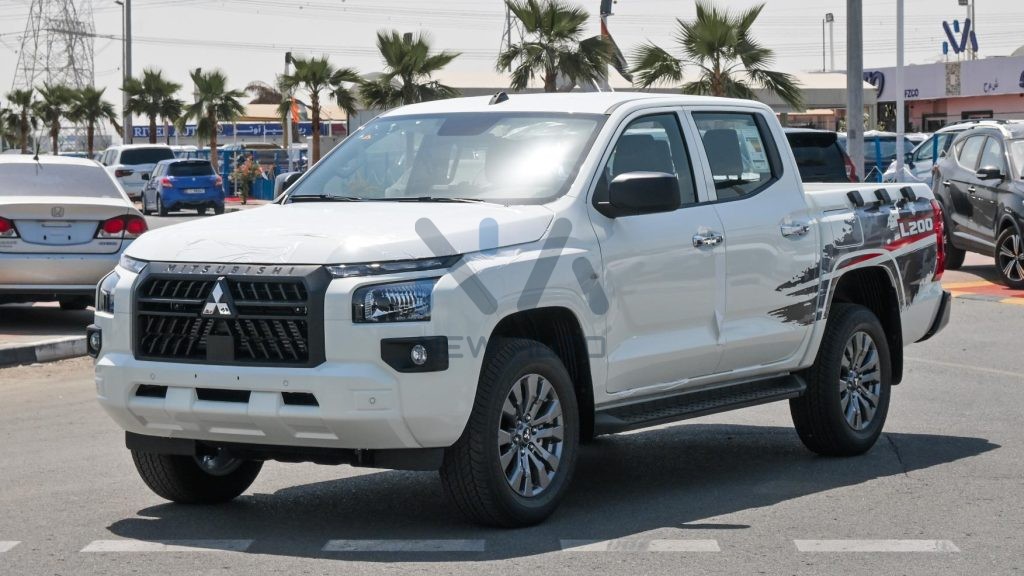 L200 Diesel White Black 2024 A10 03 1024x576