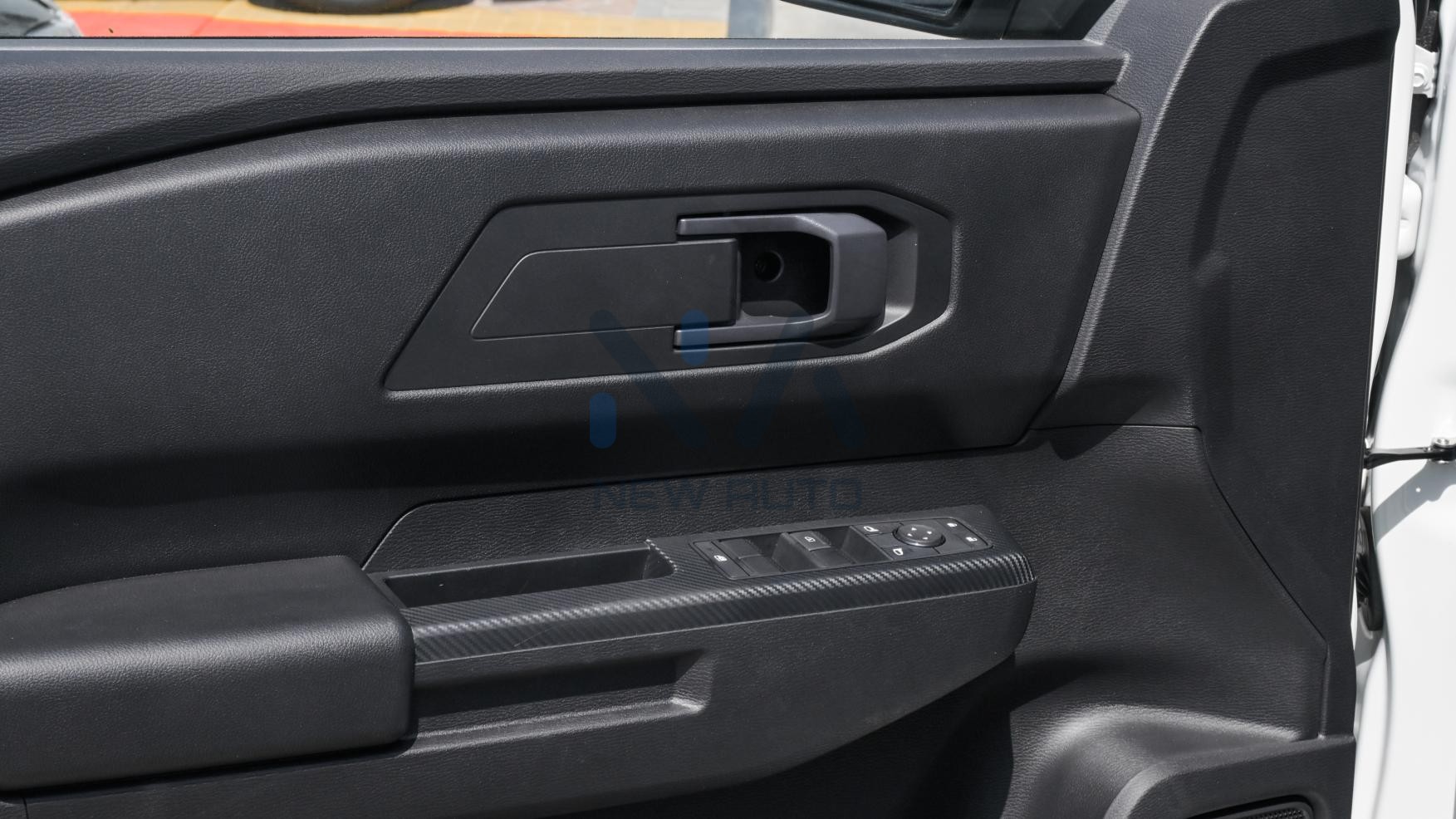 Mitsubishi L200 GLX 2024 (L200-GLX-AT)
