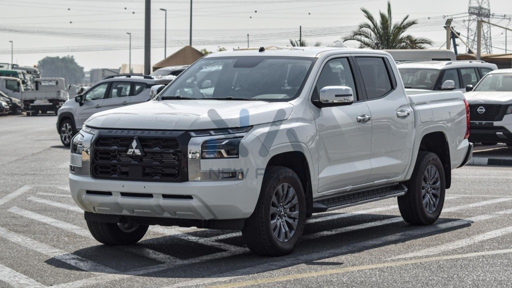 Mitsubishi L200 Sportero Automatic Diesel L200 SPORTERO24 A White Black 2024 03 1024x576