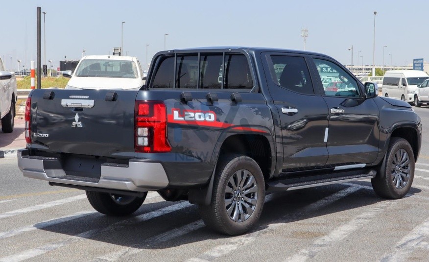 Mitsubishi L200 Sportero GLS 2024 (L200-SPORTERO24-M)