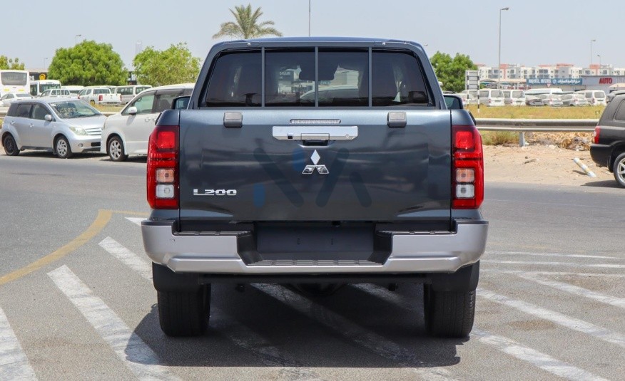 Mitsubishi L200 Sportero GLS 2024 (L200-SPORTERO24-M)