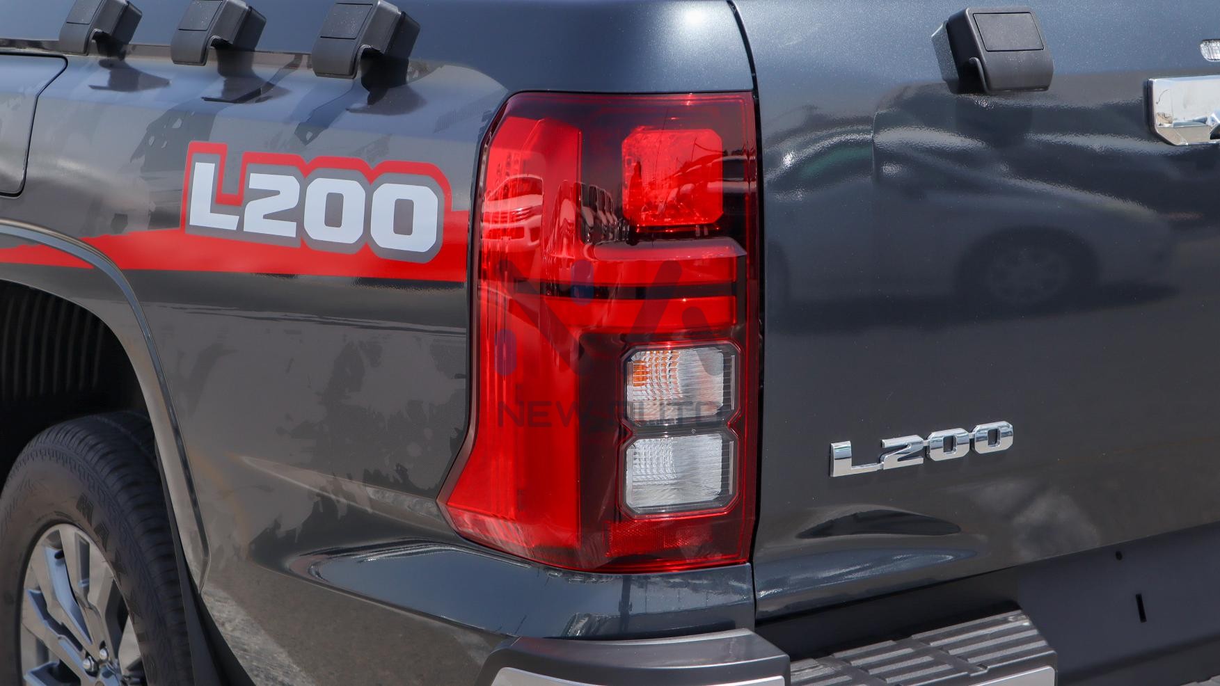 Mitsubishi L200 Sportero GLS 2024 (L200-SPORTERO24-M)