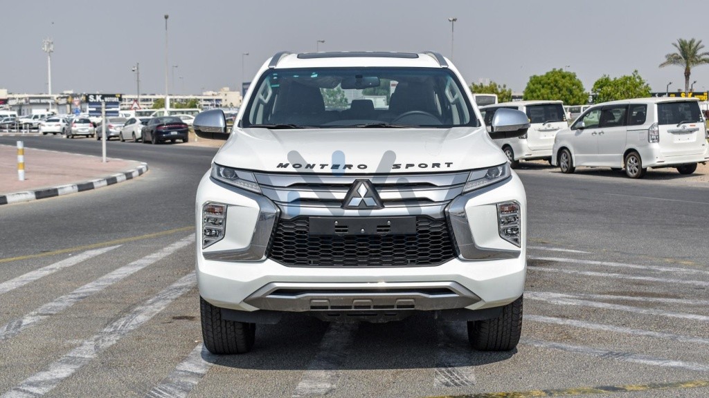 Mitsubishi Montero Sport MONTEROSPORT GLX White Black 2023 02 1024x576