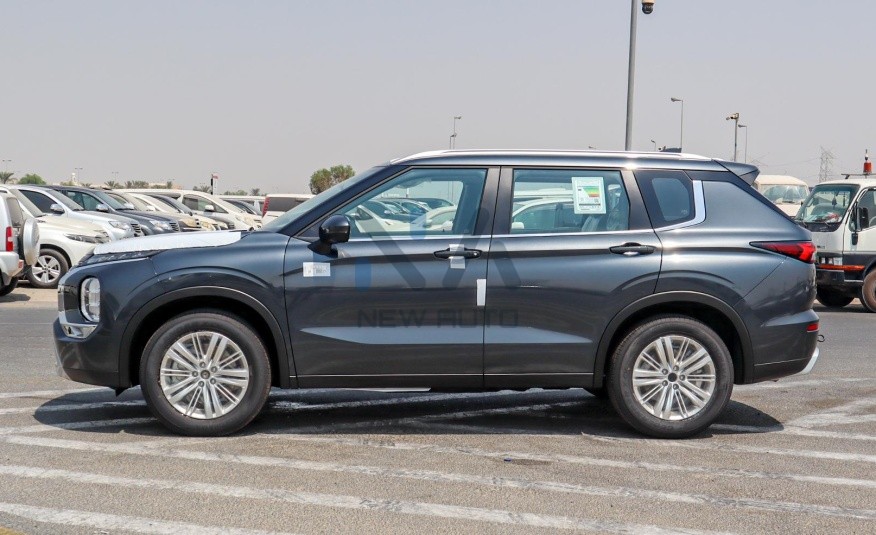 Mitsubishi Outlander Medium Line 2025 (OUTLANDER-ML-25)