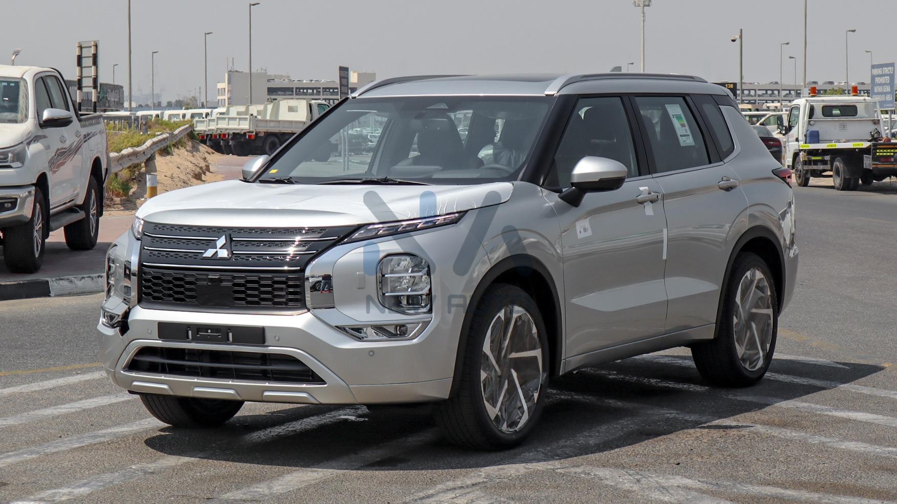 Mitsubishi Outlander P-Line 2025 (OUTLANDER-PL‎-25)