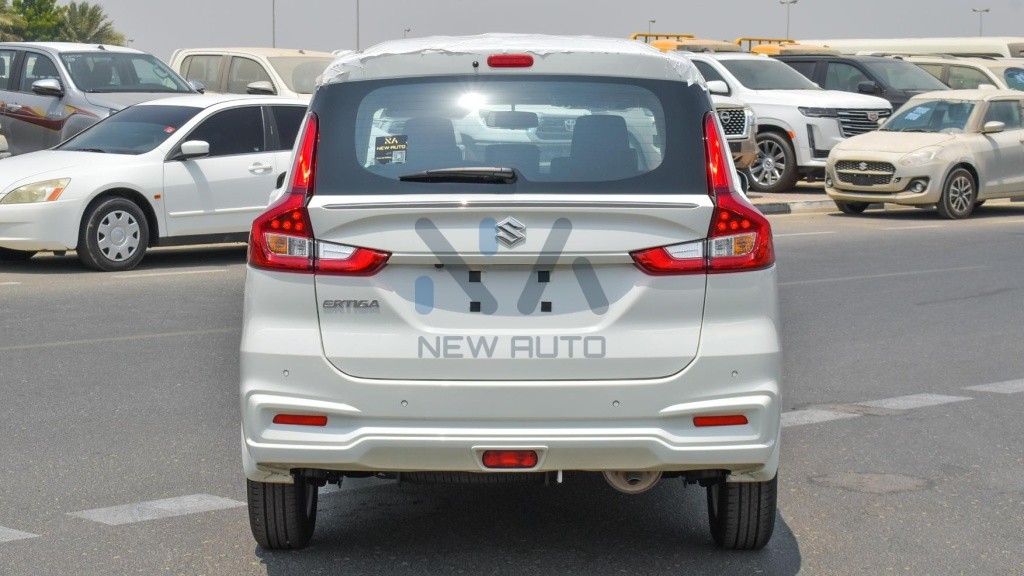 Suzuki Ertiga White Black 2025 05 1024x576
