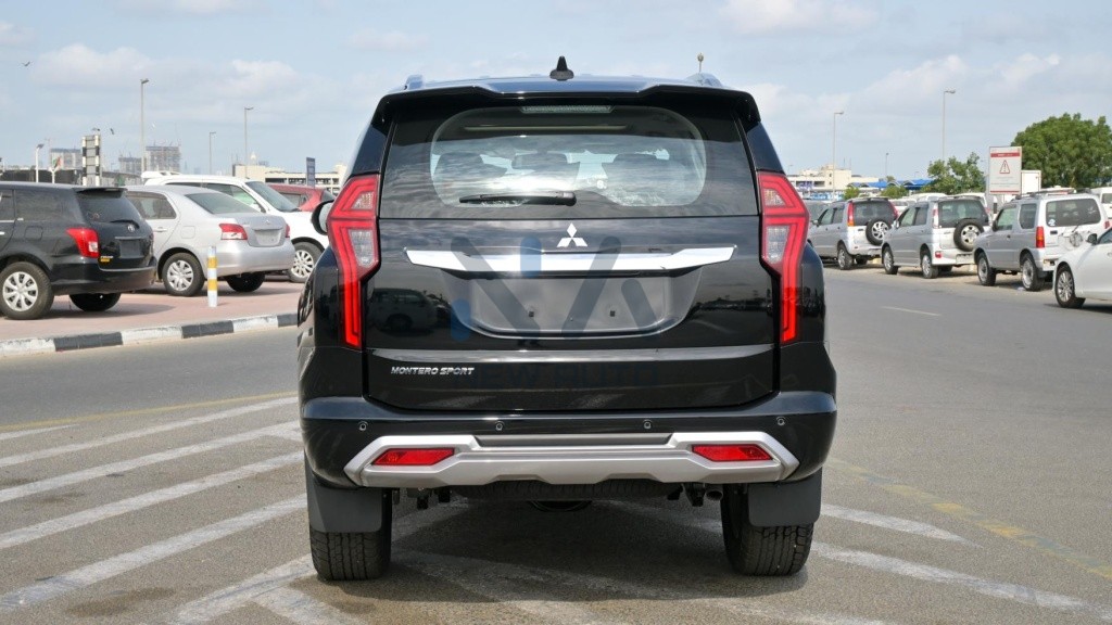 Mitsubishi Montero Sport MONTEROSPORT GLS 25Black Black 2025 05 1 1024x576