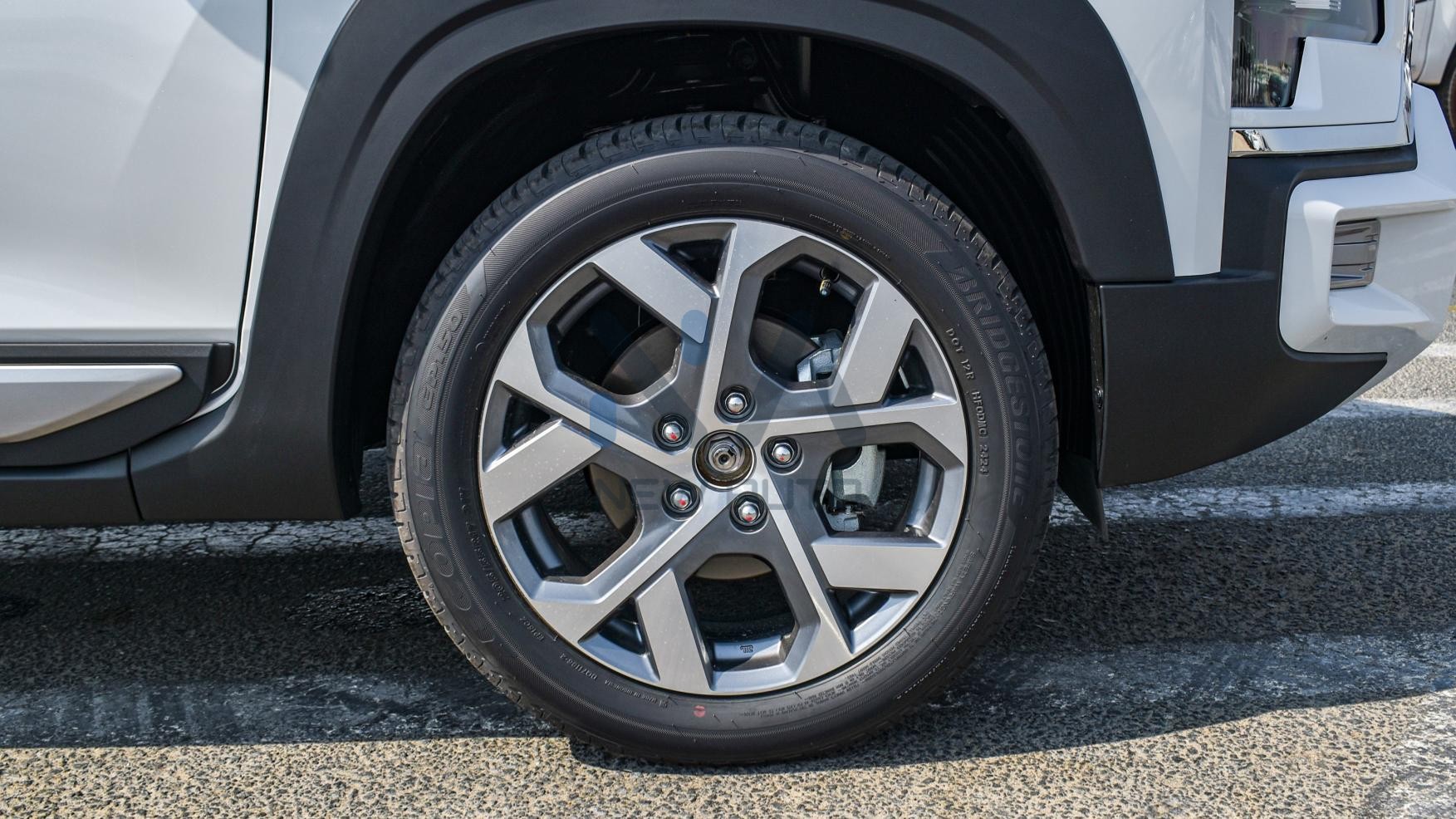 Mitsubishi Xpander (XPANDER-CR-25)