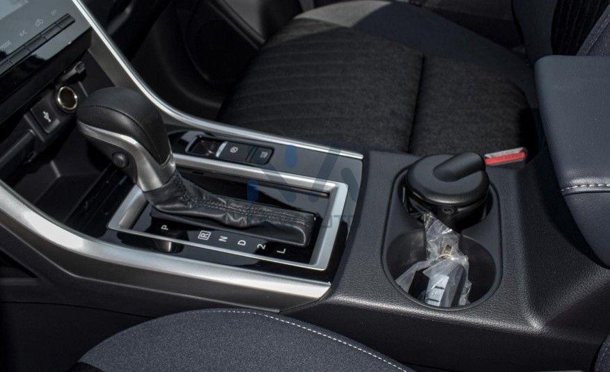 Mitsubishi  Xpander  (XPANDER-CR-25)