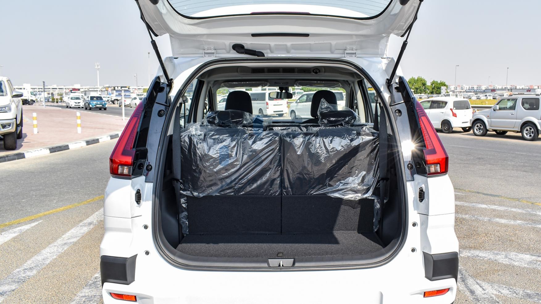 Mitsubishi Xpander (XPANDER-CR-25)