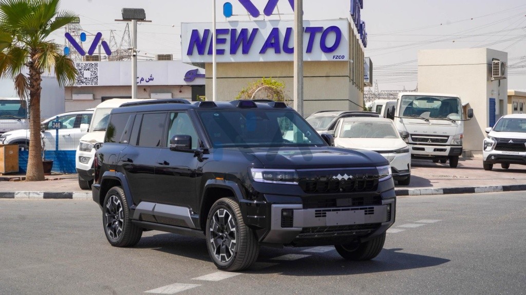 BYD Leopard 5 Ultra 2025 vehicle at New Auto FZCO