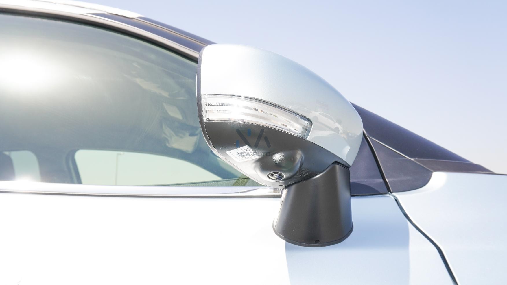 Baleno (N-BAL15-P-25-GLX-2) Silver-Black 2025