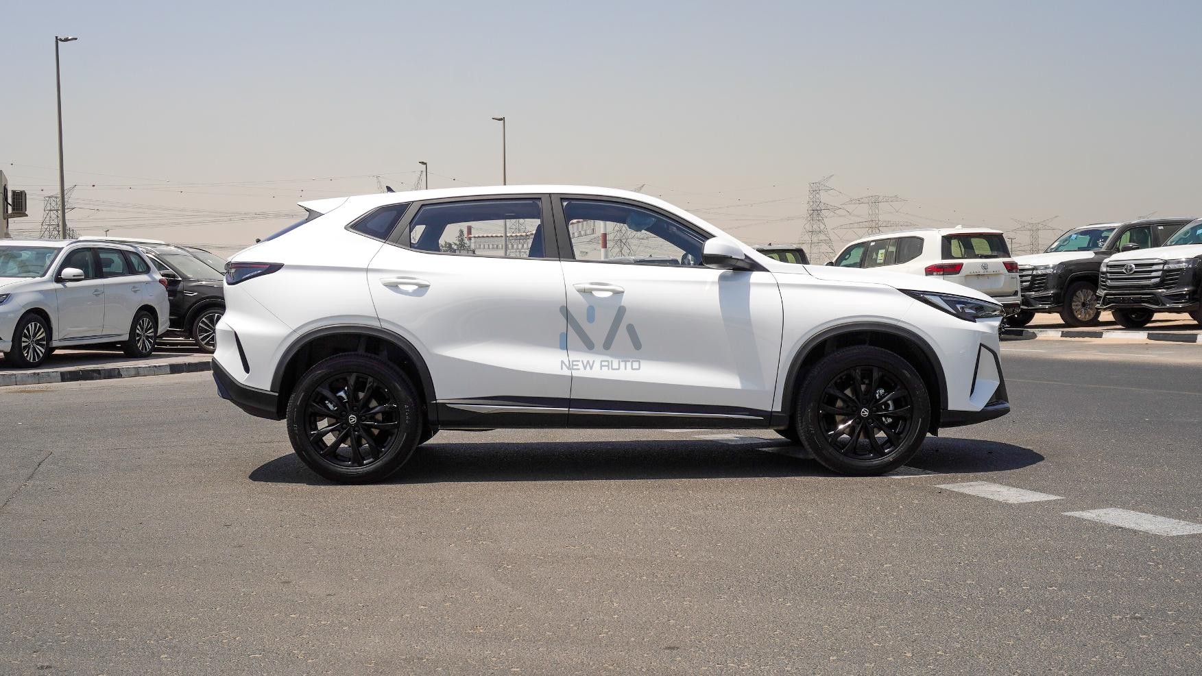 CHANGAN (N-X5-PLUS-24-1.5) White – Black & Red 2024