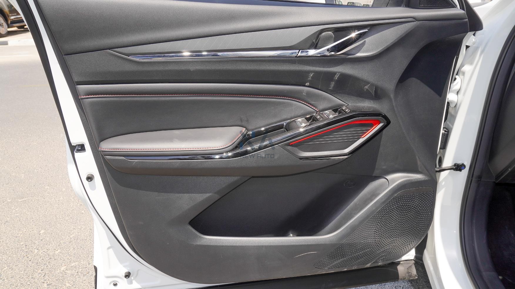 CHANGAN (N-X5-PLUS-24-1.5) White – Black & Red 2024