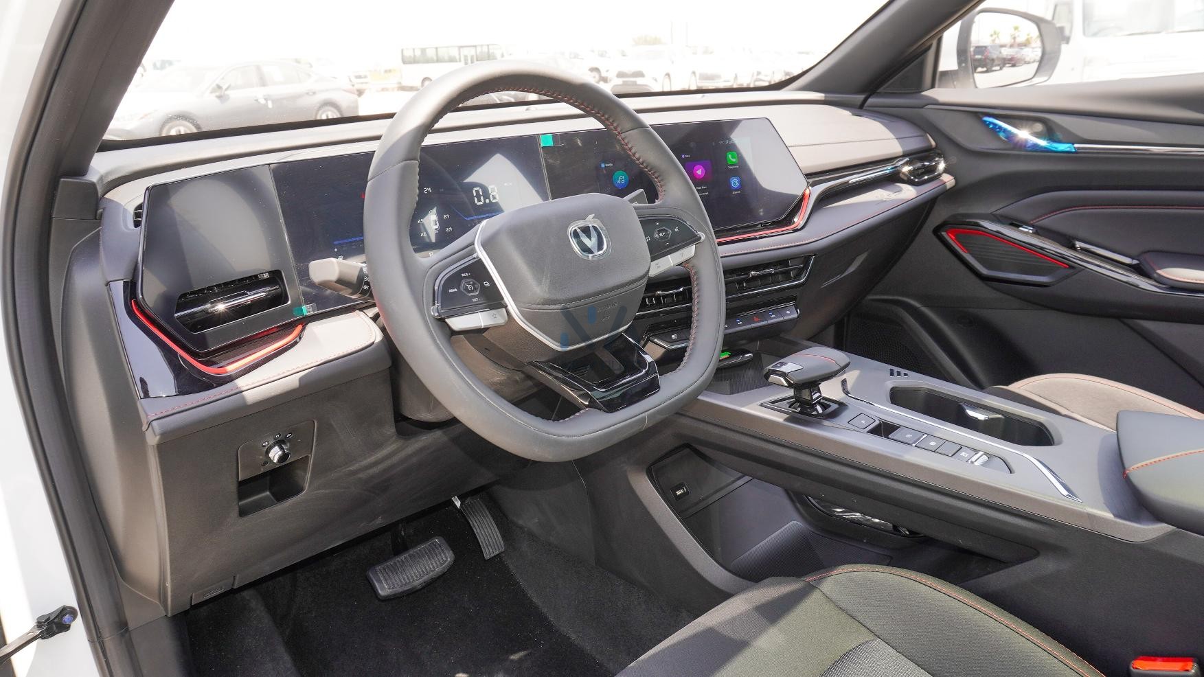 CHANGAN (N-X5-PLUS-24-1.5) White – Black & Red 2024