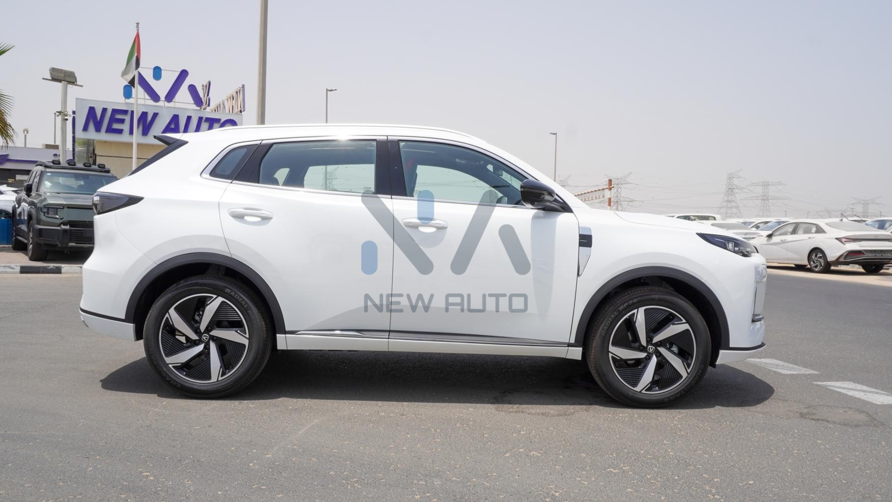 Changan CS55 Plus (N-CS55-PLUS-25) White-Black&Red 2025