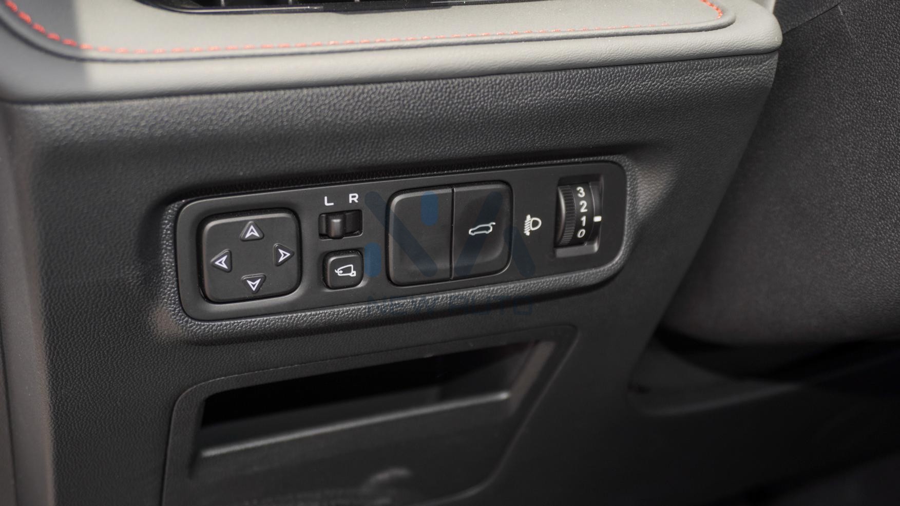 Changan CS55 Plus (N-CS55-PLUS-25) White-Black&Red 2025