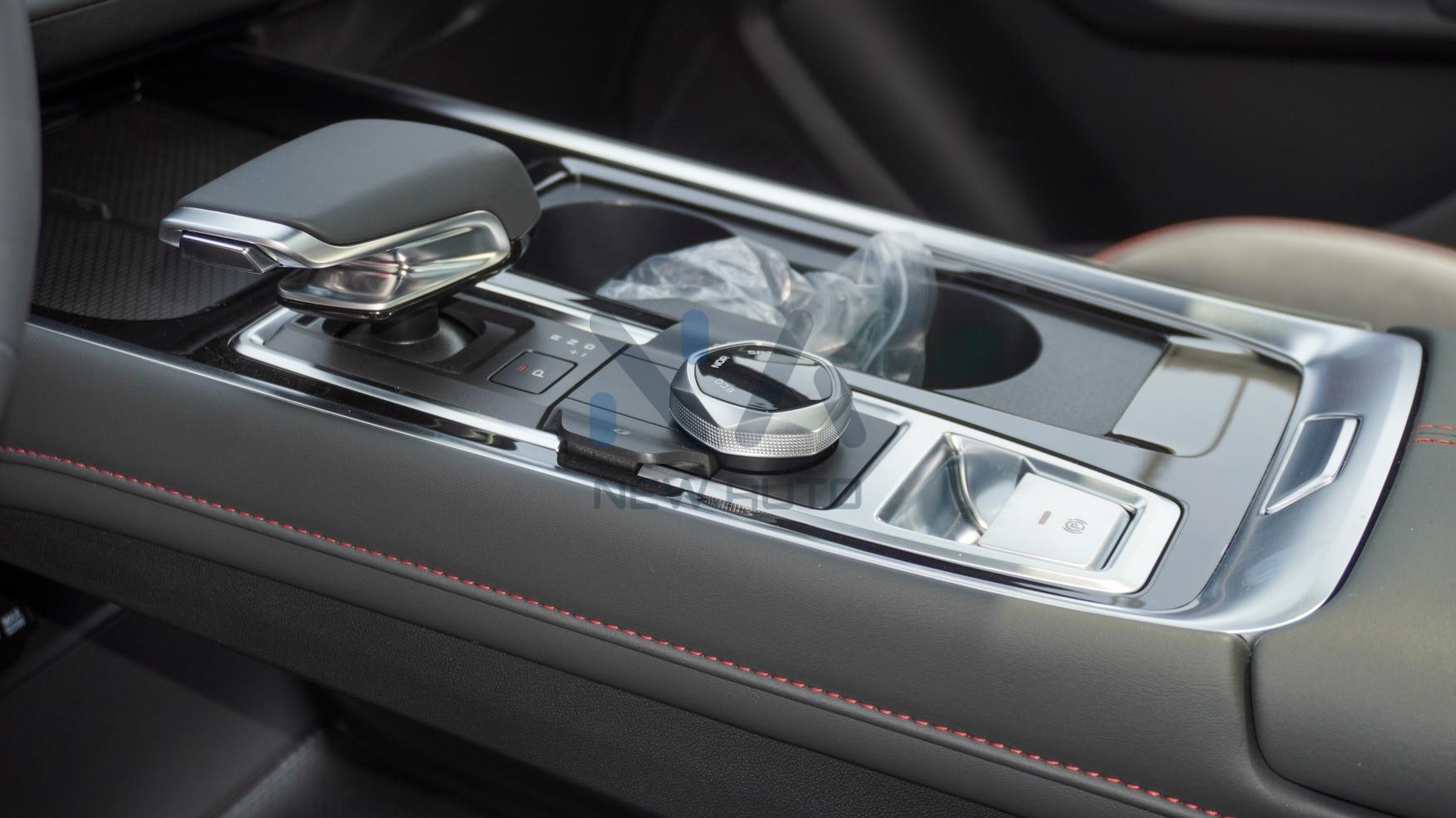 Changan CS55 Plus (N-CS55-PLUS-25) White-Black&Red 2025