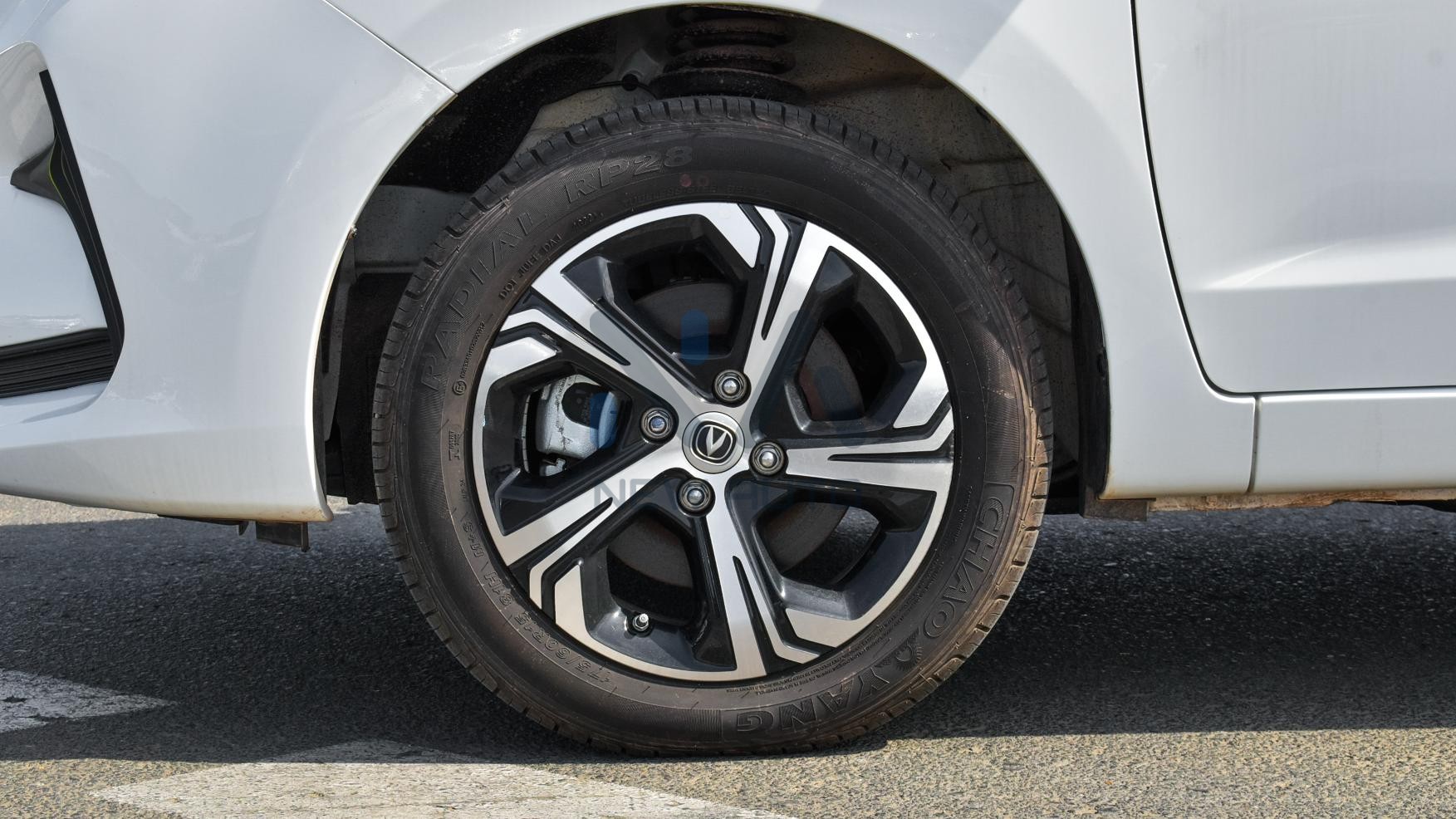 Changan Ben Ben E-Star White Grey 2023