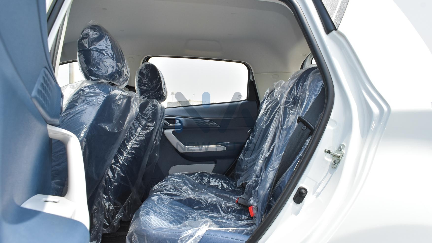 Changan Ben Ben E-Star White Grey 2023