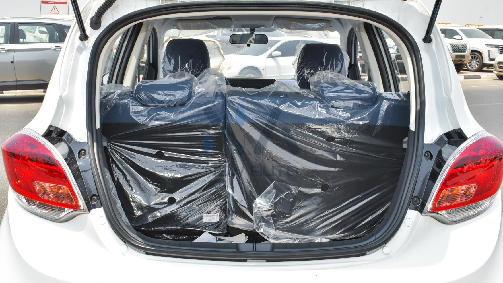 Changan Ben Ben E-Star White Grey 2023