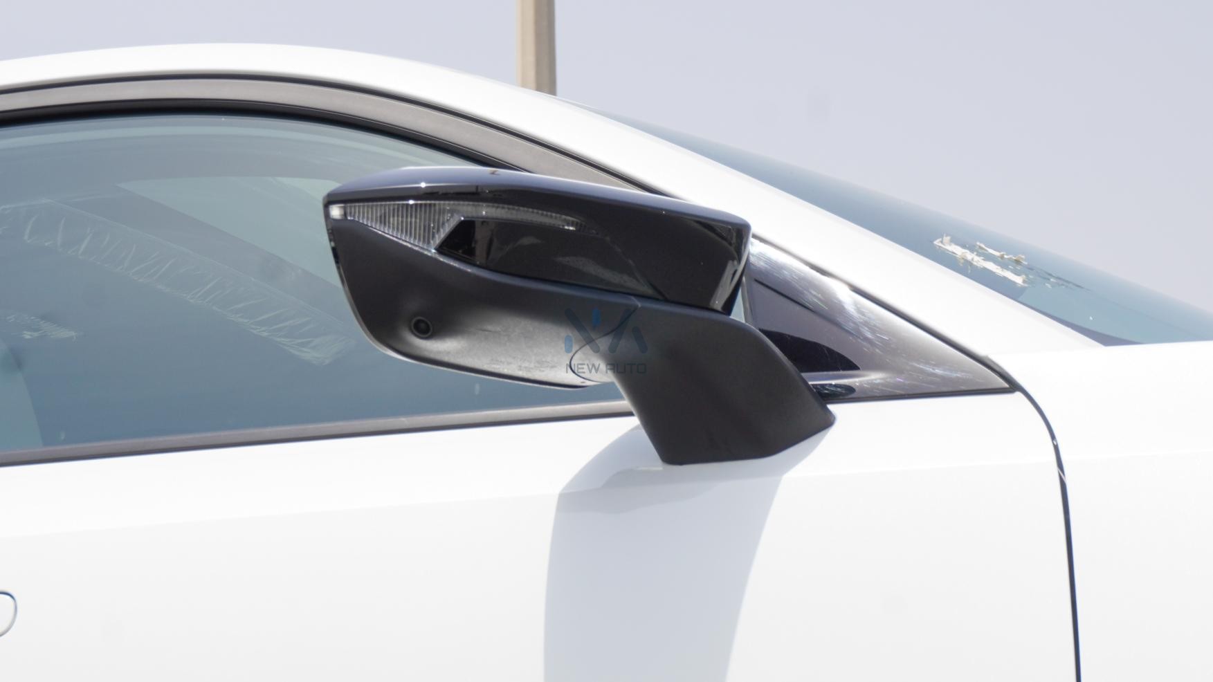 Changan Uni-V Smart Coo l(N-UNI-V-1.5-24 ) White-Black 2024