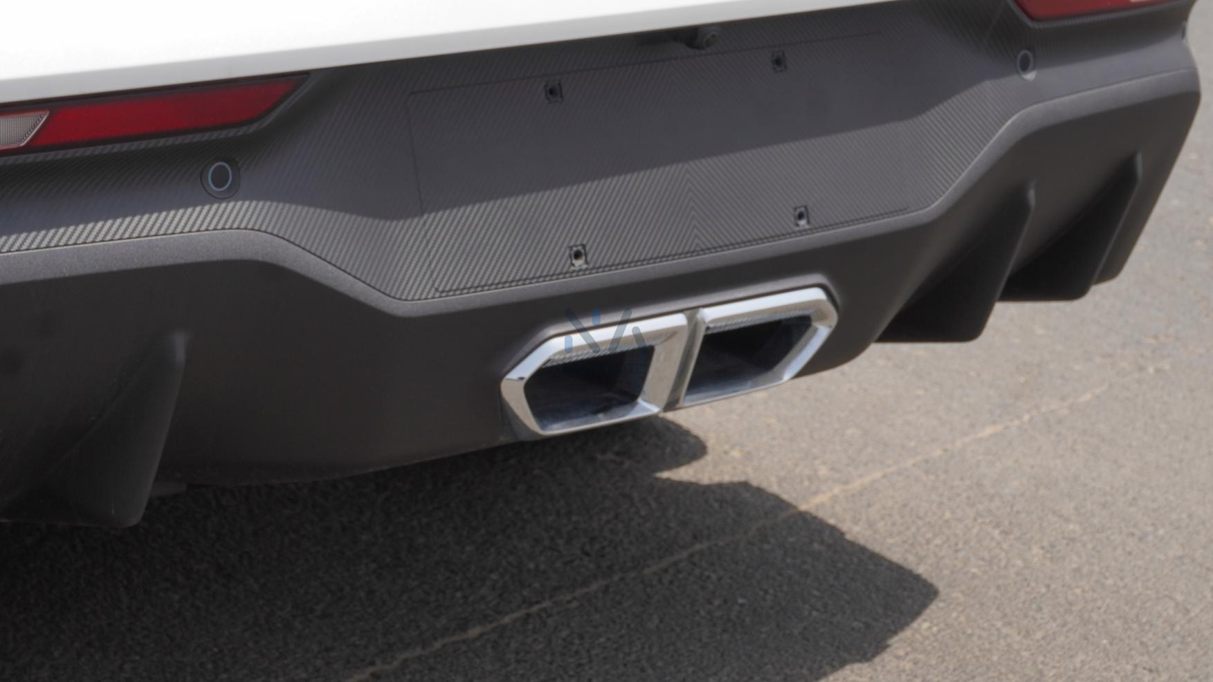 Changan Uni-V Smart Coo l(N-UNI-V-1.5-24 ) White-Black 2024