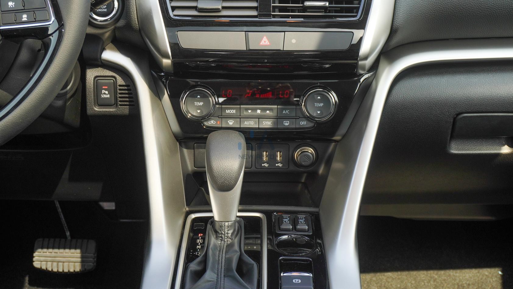 Mitsubishi Eclipse Cross (ECLIPSECROSS-GLS-HL-26) Grey-Black 2026