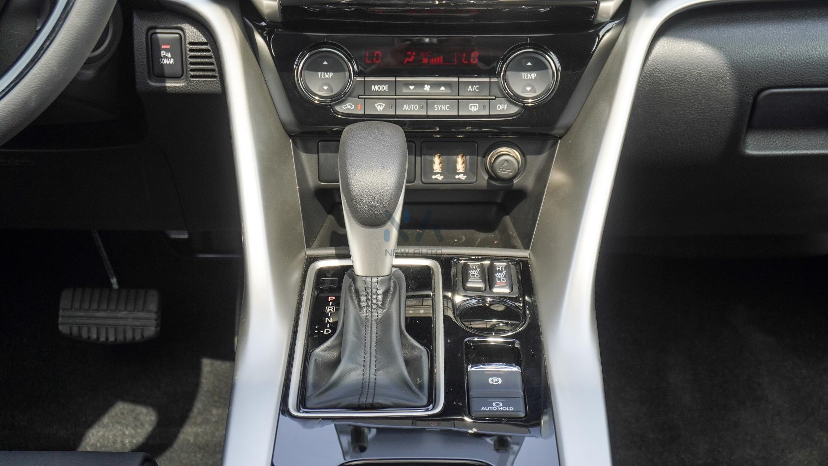 Mitsubishi Eclipse Cross (ECLIPSECROSS-GLS-HL-26) Silver-Black 2026