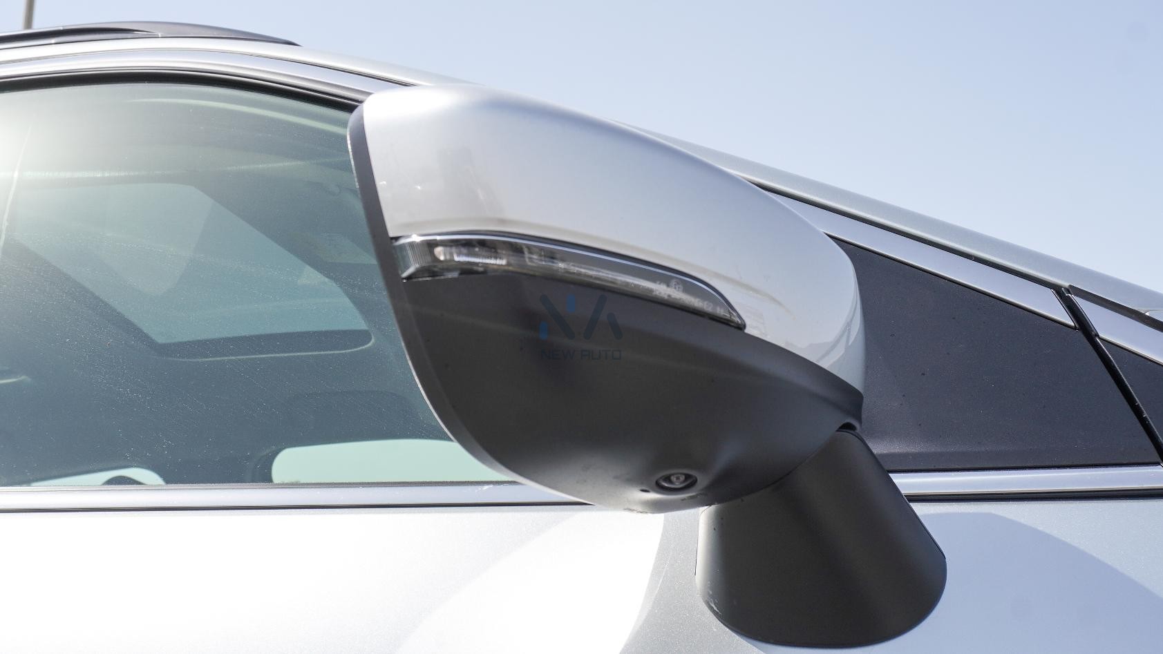 Mitsubishi Eclipse Cross (ECLIPSECROSS-GLS-HL-26) Silver-Black 2026