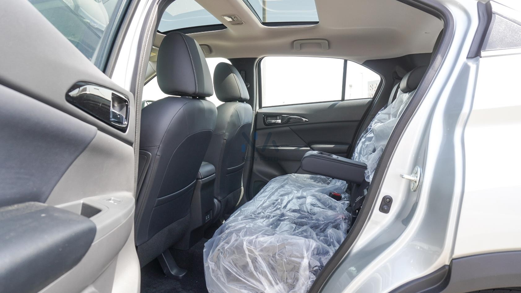 Mitsubishi Eclipse Cross (ECLIPSECROSS-GLS-HL-26) Silver-Black 2026