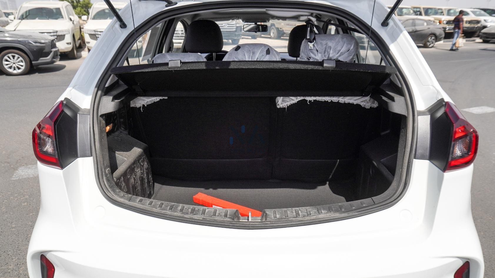 Geely GX3 PRO (N-GX3-PRO-1.5-26) White – Black 2026