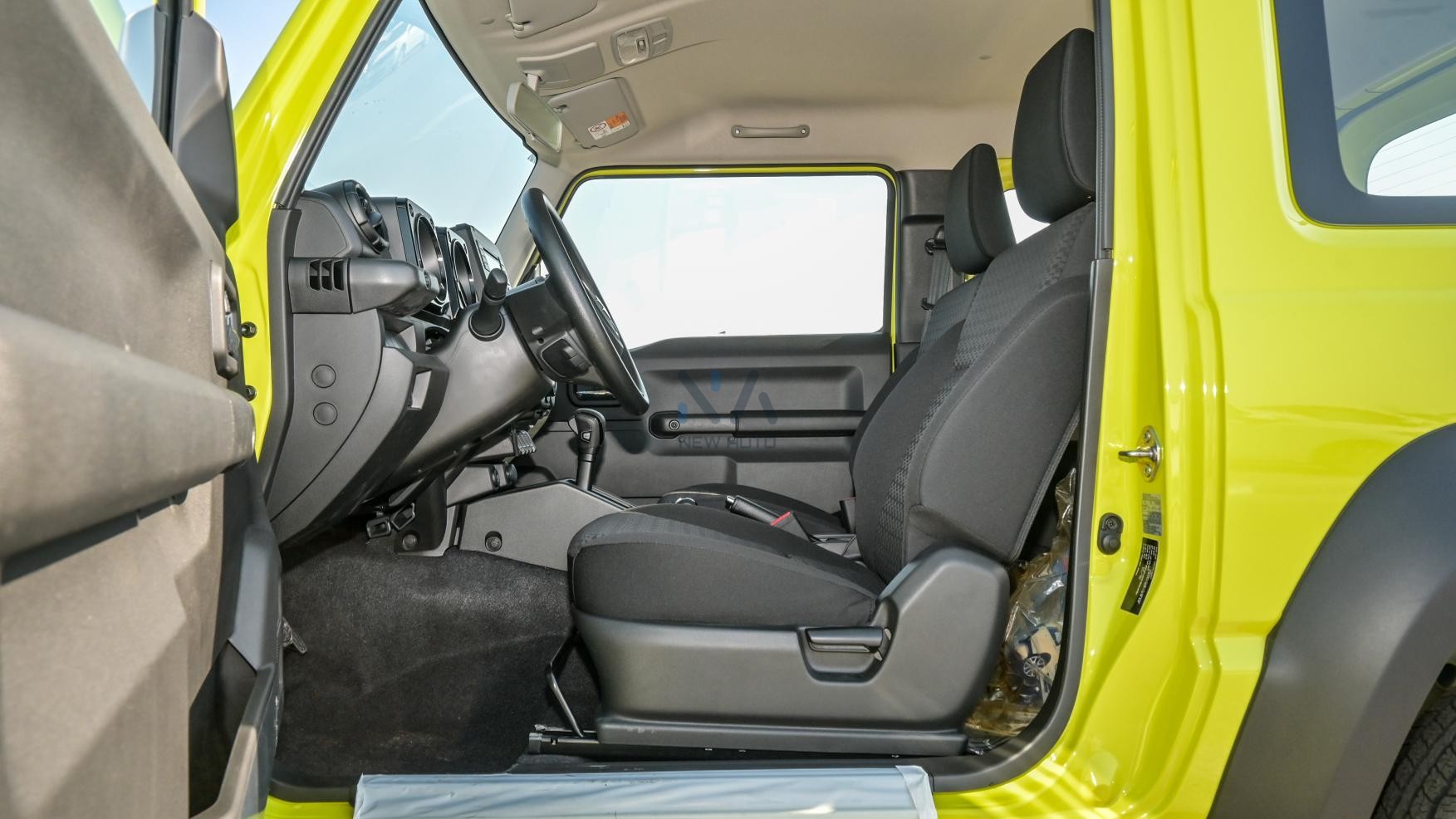 JIMNY (N-JIMNY-P-1.5-24)Yellow-Black2024