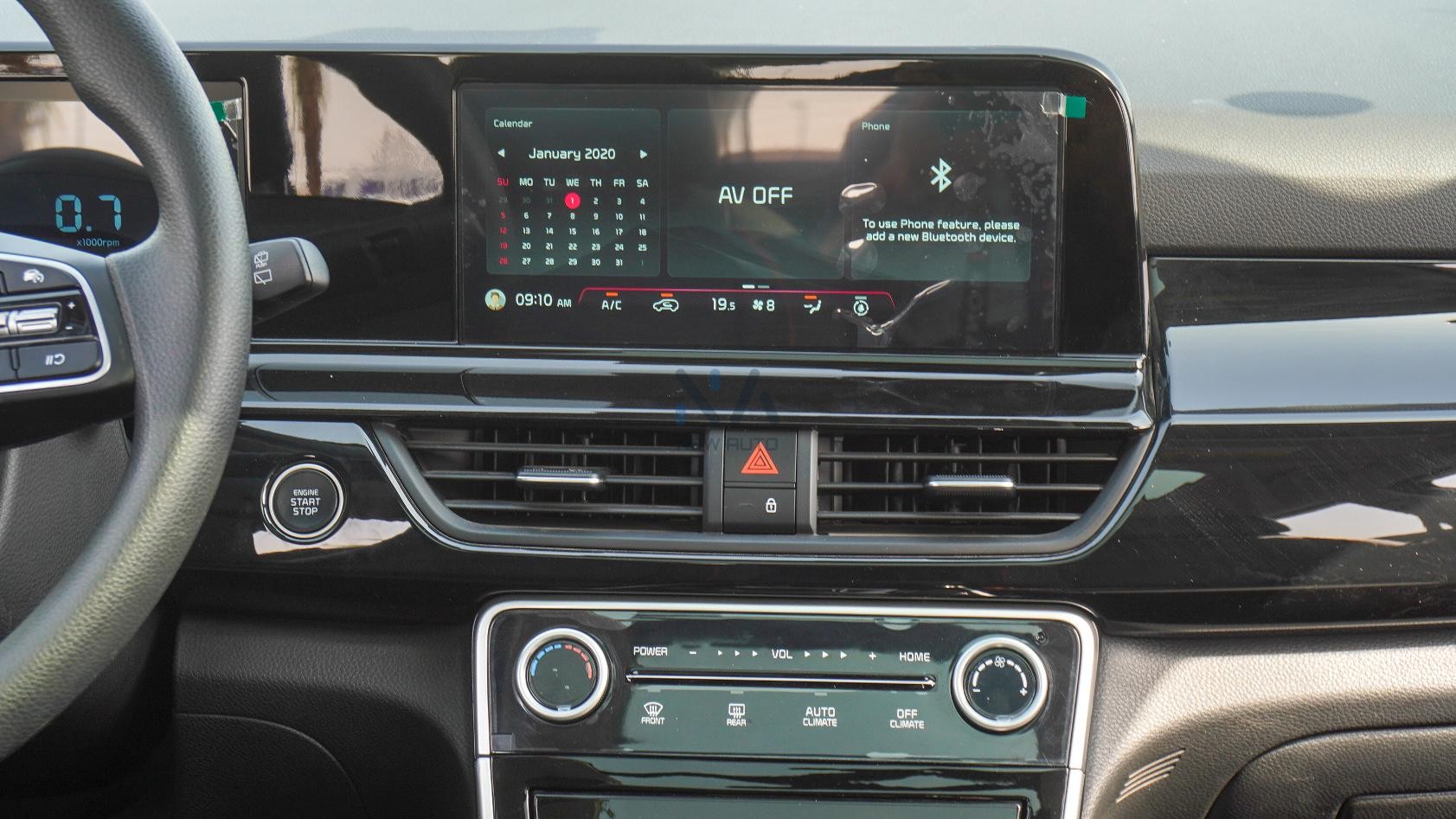 Kia Seltos Luxury Edition (N-KIA-SEL-1.5-24) White-Black 2024