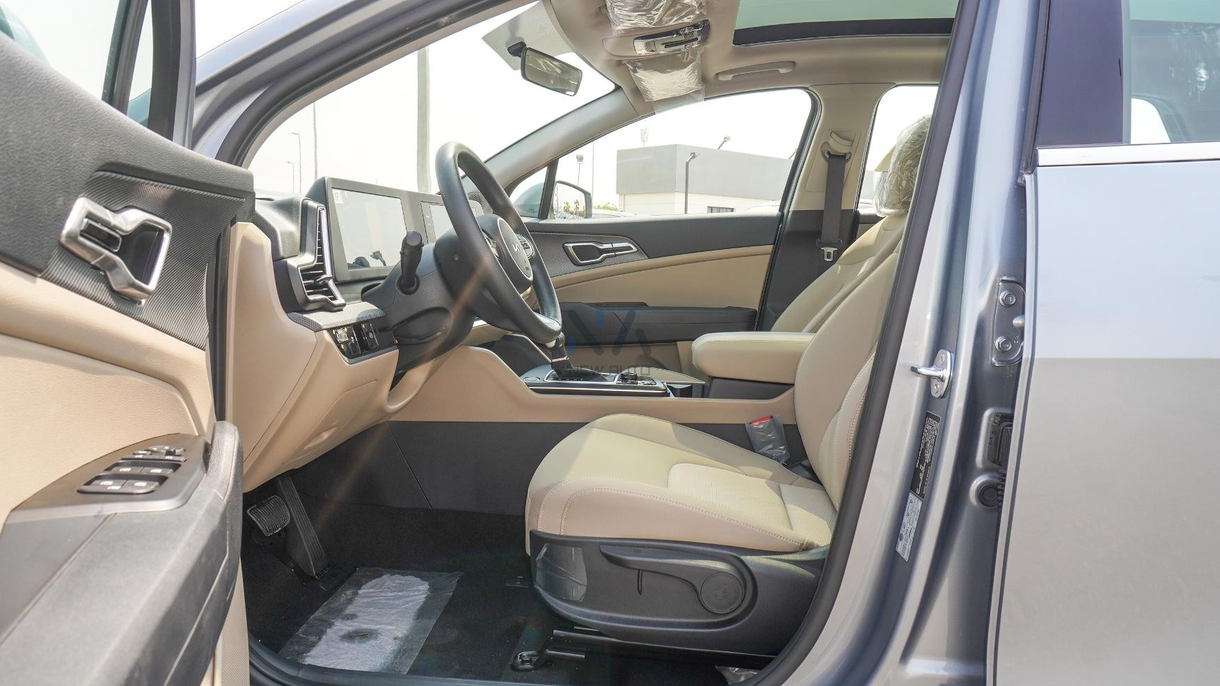Kia Sportage (N-KIA-SP-2W-1.6 )Silver-Beige 2025