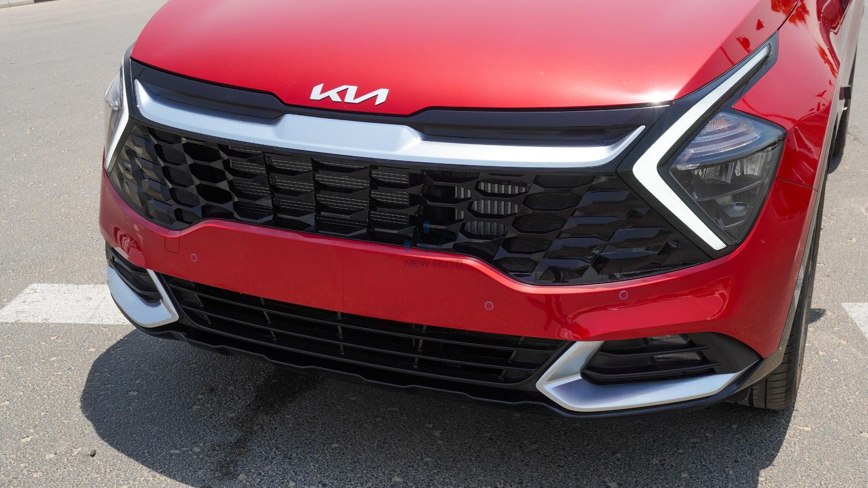 Kia Sportage (N-KIA-SPO-1.6-25) Red Beige 2025