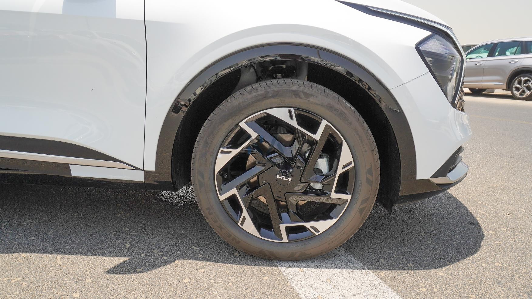 Kia Sportage (N-KIA-SPO-1.6-25) White Beige 2025