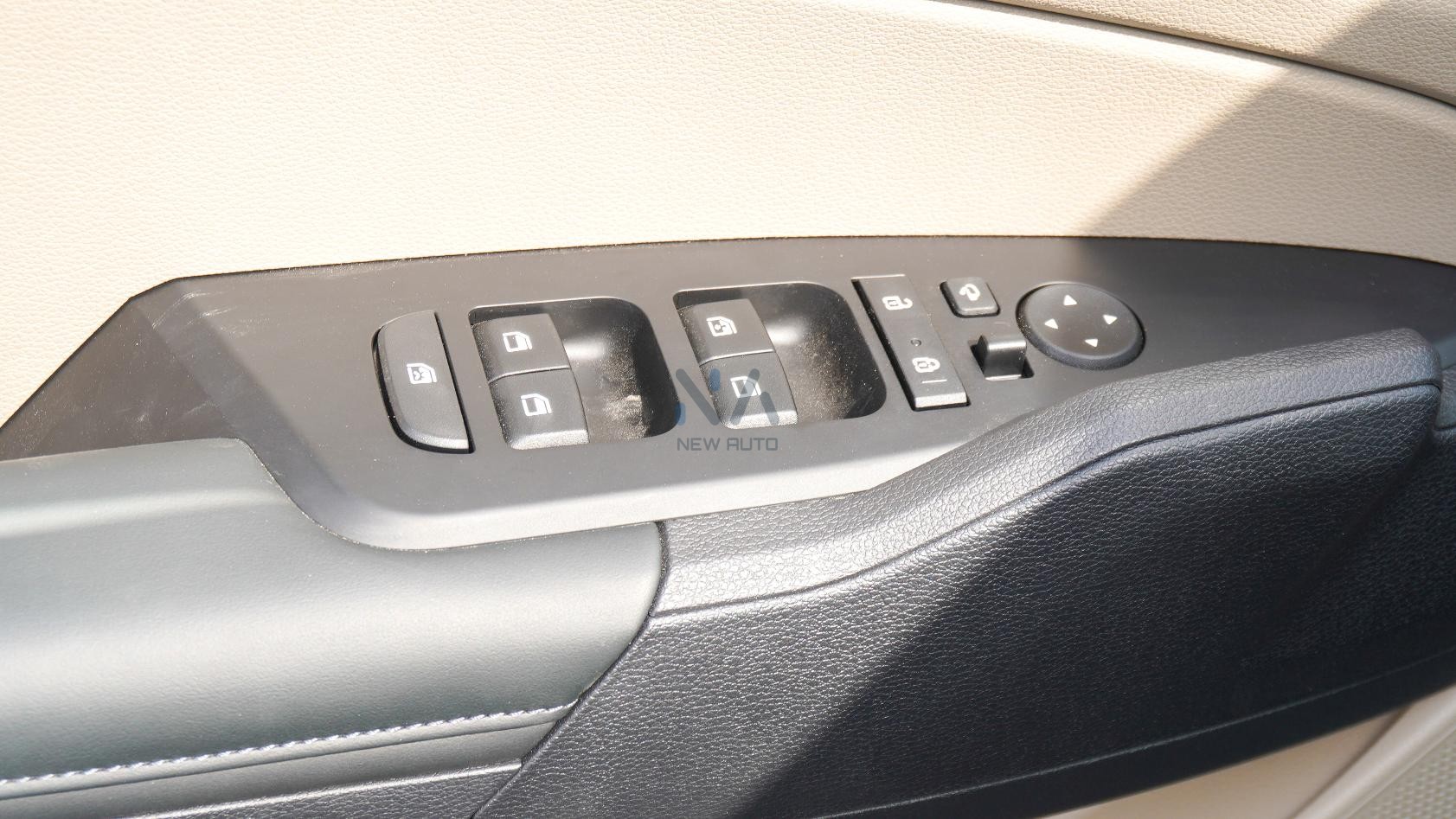 Kia Sportage (N-KIA-SPO-1.6-26) Grey – Beige 2026