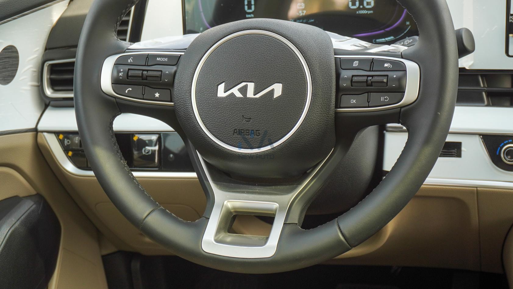 Kia Sportage (N-KIA-SPO-1.6-26) Grey – Beige 2026