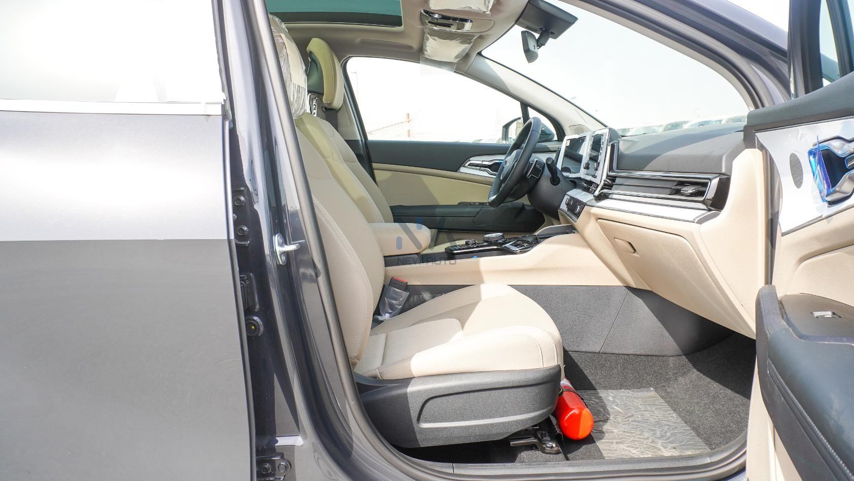 Kia Sportage (N-KIA-SPO-1.6-26) Grey – Beige 2026