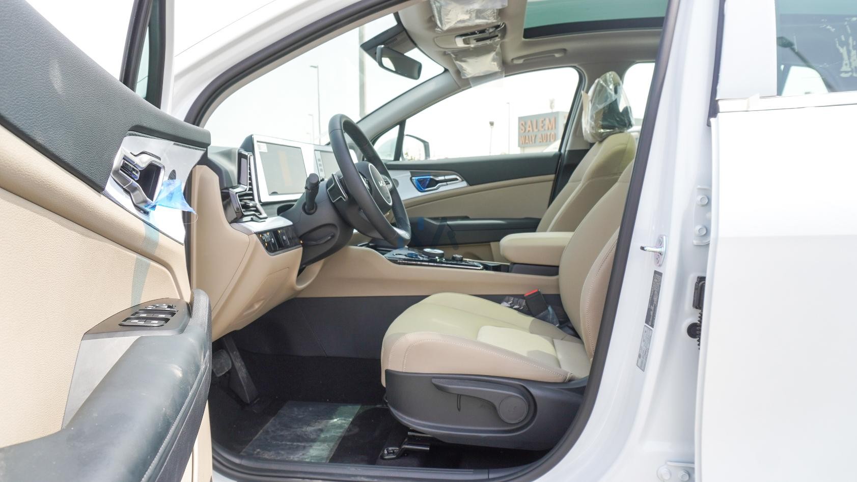 Kia Sportage (N-KIA-SPO-1.6-26) White-Beige 2026