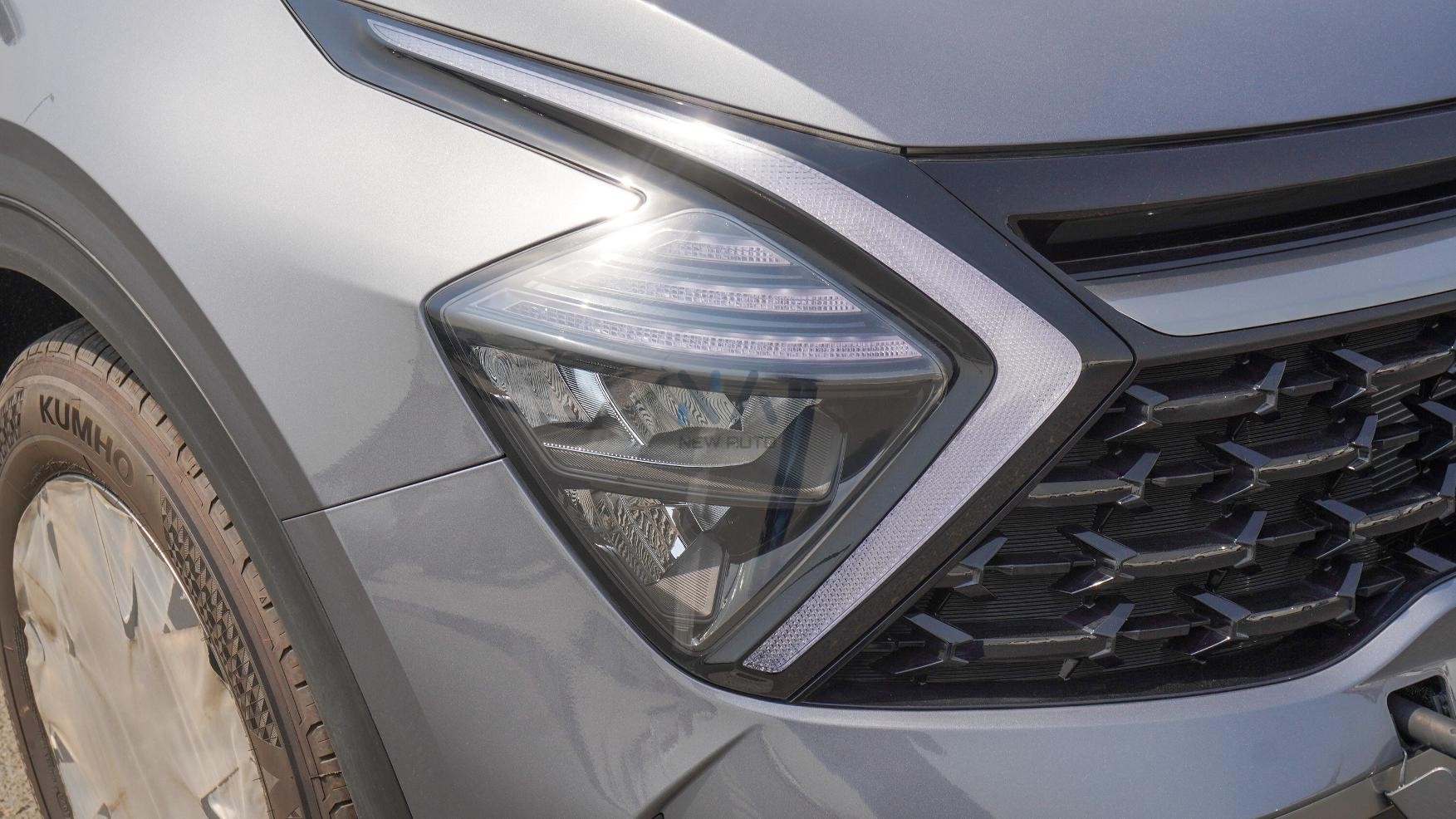 Kia Sportage (N-KIA-SPO-2WD-25) Grey-Beige 2025