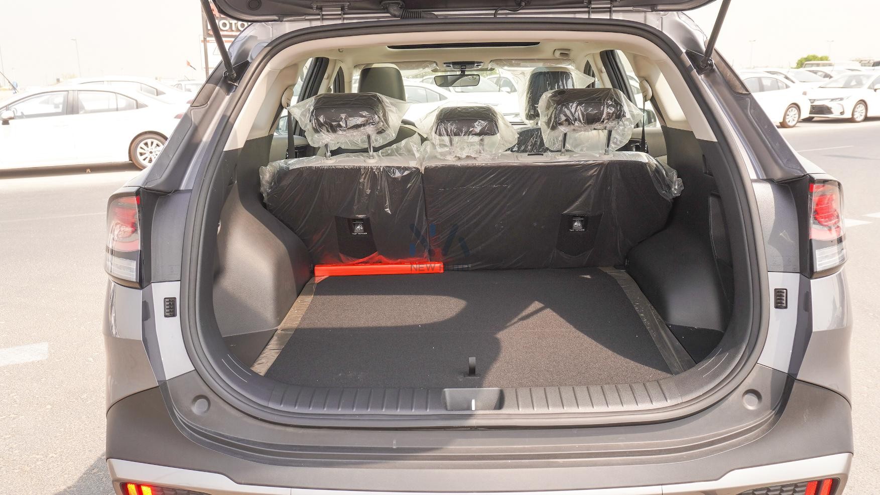 Kia Sportage (N-KIA-SPO-2WD-25) Grey-Beige 2025