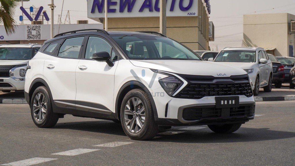 Kia Sportage White - Gray 2025 vehicle at New Auto FZCO