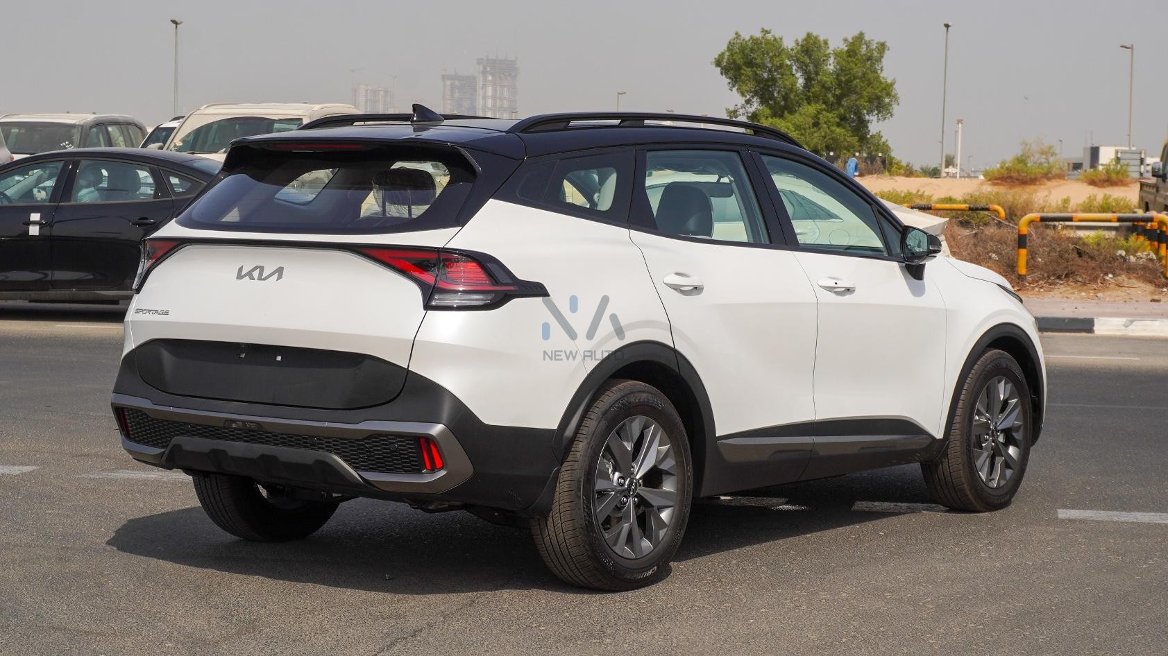 Kia Sportage (N-KIA-SPO-2WD-25) White-Gray 2025