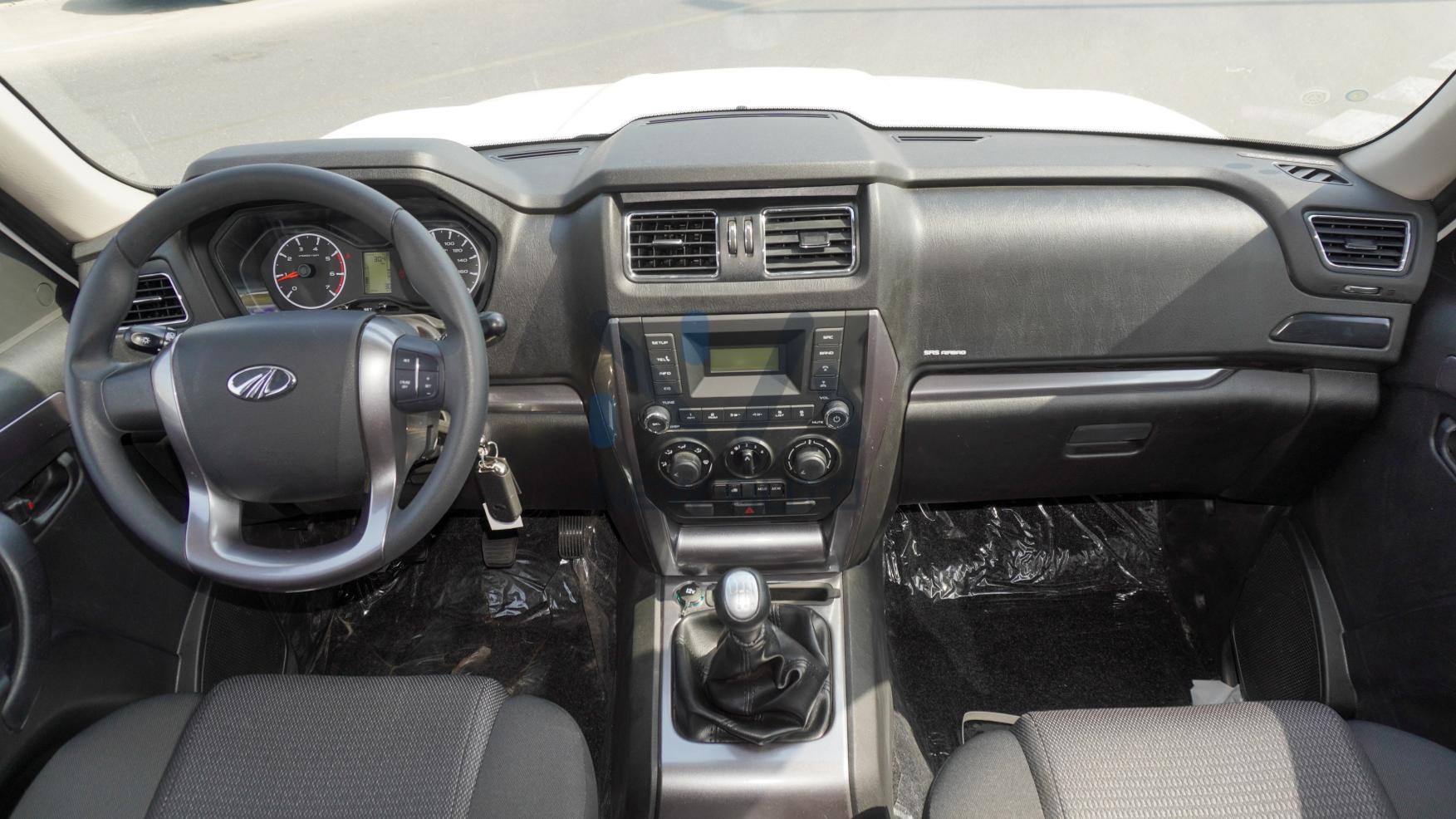 Mahindra Pik Up Double Cabin (N-SC-PKP-2.2-25) White-Black 2025